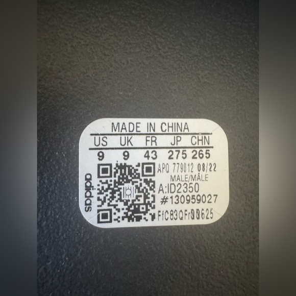 YEEZY SLIDE Gray Sandals 🩶 - Picture 5 of 6